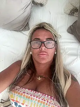 hotmilf66 online show from 05/31/26, 08:53