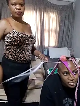 Teecheaa online show from 05/21/26, 02:25