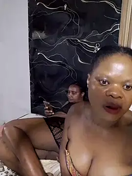 Teecheaa online show from 05/26/26, 04:05
