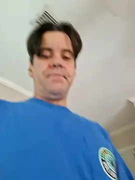 ELVISPRESI online show from 05/25/26, 11:14