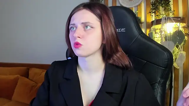FreyaVeys online show from 05/30/26, 05:14