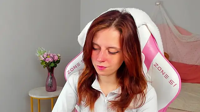 FreyaVeys online show from 06/19/26, 05:13