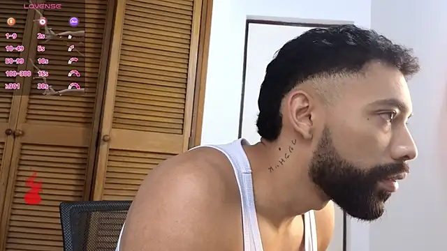 Blade millerr online show from 05/25/26, 12:26