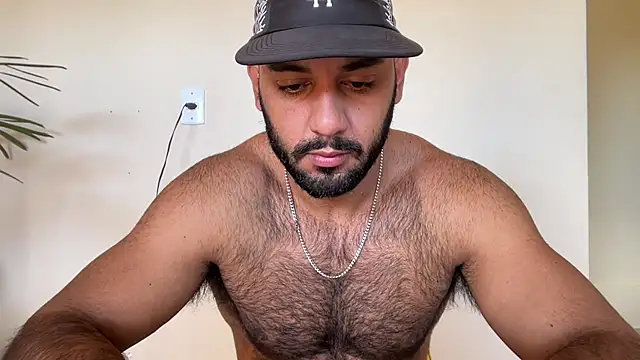 Snapshot of brazilianhairy chatting on 07/18/26, 04:04 brazilianhairy online show from 07/18/26, 04:04