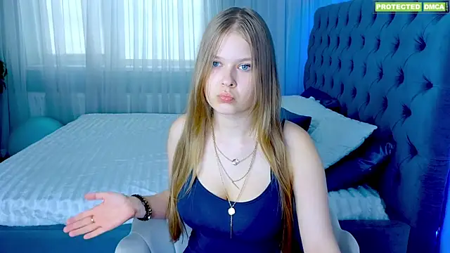 Snapshot of Helena_TVS chatting on 07/07/26, 09:46 Helena TVS online show from 07/07/26, 09:46