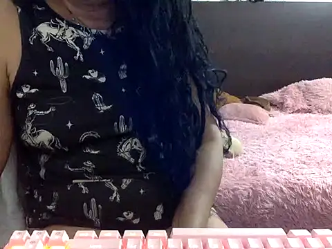 Snapshot of mommy-flabia chatting on 06/29/26, 01:56 mommy-flabia online show from 06/29/26, 01:56