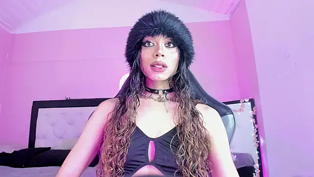 Snapshot of Zahara___1 chatting on 07/02/26, 04:07 Zahara 1 online show from 07/02/26, 04:07