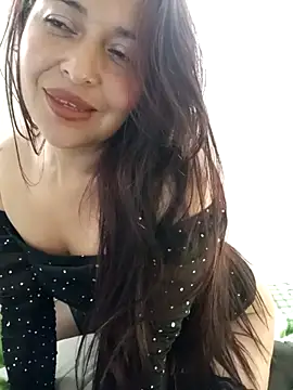 jessamondd online show from 06/25/26, 05:12
