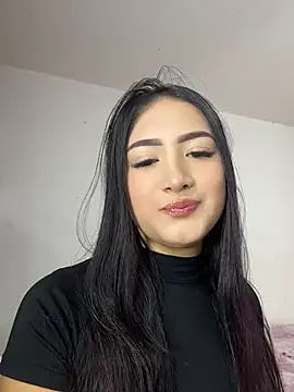 Amelie rouse online show from 08/05/26, 06:46