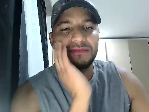 Snapshot of Bruno_vip chatting on 06/05/26, 12:37 Bruno vip online show from 06/05/26, 12:37