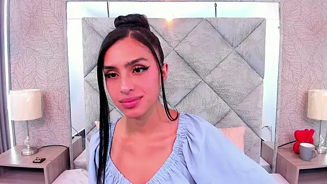 LilithDesire  online show from 06/26/26, 07:09