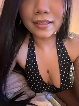 Snapshot of maria_lunag chatting on 07/07/26, 02:47 maria lunag online show from 07/07/26, 02:47