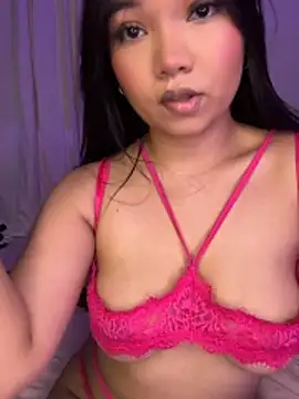 Snapshot of maria_lunag chatting on 06/19/26, 02:28 maria lunag online show from 06/19/26, 02:28