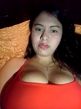 Snapshot of rosaliaex chatting on 06/10/26, 04:19 rosaliaex online show from 06/10/26, 04:19