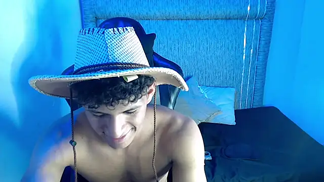 Nicolas brown  online show from 05/23/26, 04:22