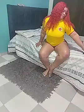 Emililara online show from 06/25/26, 01:58