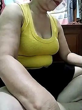 Nannalo online show from 06/14/26, 03:02
