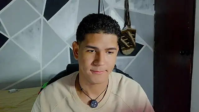Snapshot of _juanacock_ chatting on 06/11/26, 12:24 juanacock online show from 06/11/26, 12:24