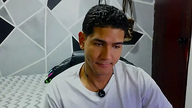  juanacock  online show from 06/20/26, 11:48