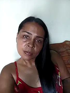 Snapshot of TuGatica_sexy chatting on 06/16/26, 01:00 TuGatica sexy online show from 06/16/26, 01:00