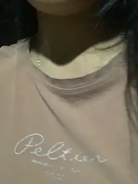 Snapshot of Bebe-beo chatting on 05/24/26, 03:56 Bebe-beo online show from 05/24/26, 03:56