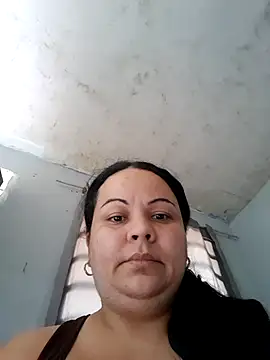 Snapshot of Latimida chatting on 08/08/26, 01:40 Latimida online show from 08/08/26, 01:40