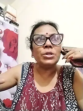 Snapshot of sampachatterjee234 chatting on 07/12/26, 06:03 sampachatterjee234 online show from 07/12/26, 06:03