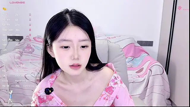Snapshot of KylinKylin chatting on 06/04/26, 01:49 KylinKylin online show from 06/04/26, 01:49