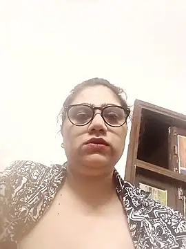 yourchahat27 online show from 06/09/26, 07:59