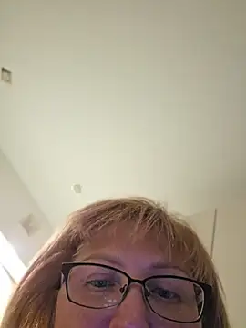 -LindaKing- online show from 05/29/26, 09:10