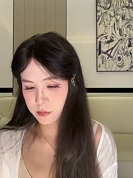 xiaoran A online show from 05/22/26, 12:25