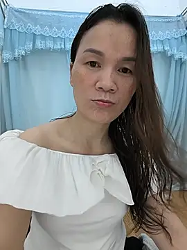 Lye lovely online show from 07/04/26, 02:10