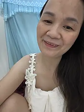 Lye lovely online show from 07/11/26, 10:59