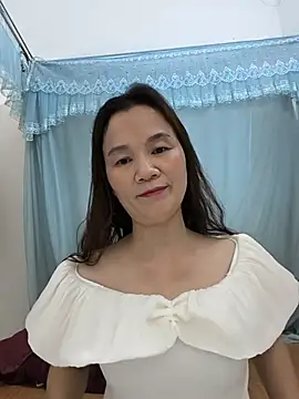 Lye lovely online show from 06/02/26, 12:38
