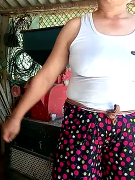 Bong sexy online show from 07/04/26, 03:57