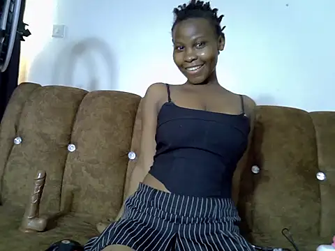 Snapshot of sweet_pie01 chatting on 07/01/26, 08:14 sweet pie01 online show from 07/01/26, 08:14