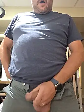 the Milk Man online show from 07/10/26, 03:56
