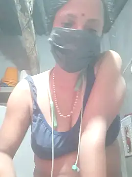 diyadey299 online show from 07/21/26, 11:00