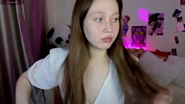 Snapshot of TinaShelton chatting on 06/06/26, 06:13 TinaShelton online show from 06/06/26, 06:13