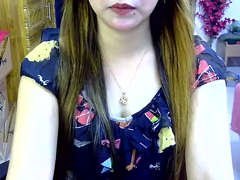 Snapshot of Adiba_Obu_20 chatting on 06/06/26, 06:57 Adiba Obu 20 online show from 06/06/26, 06:57