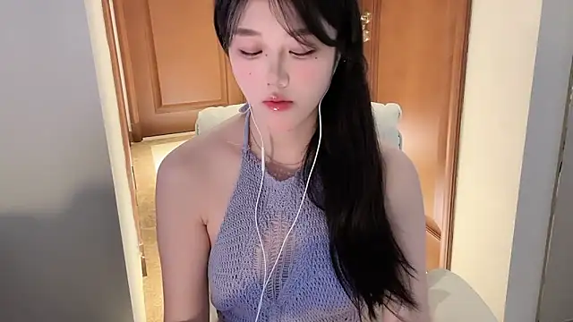 April UU online show from 05/25/26, 01:27