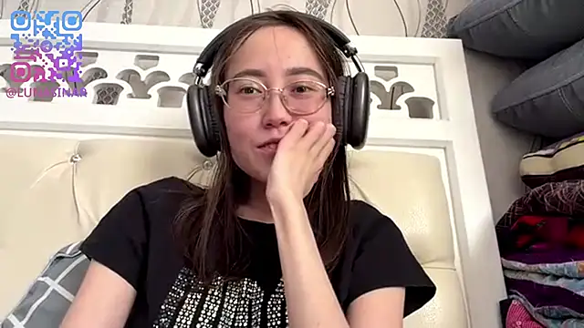 VickieTrudo online show from 06/13/26, 05:05