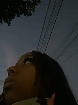 jhenannyy online show from 06/19/26, 09:04