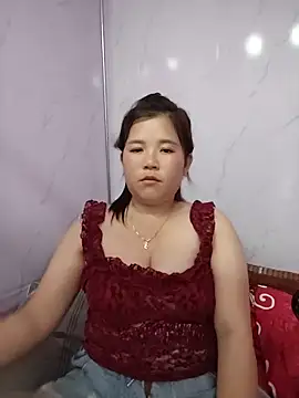 Snapshot of baby_rose026 chatting on 05/28/26, 04:46 baby rose026 online show from 05/28/26, 04:46