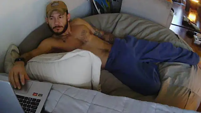 Clevername90 online show from 02/08/26, 05:43