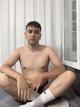 imjustaboyy1 online show from 06/26/26, 05:30