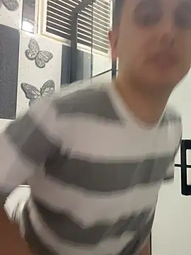 imjustaboyy1 online show from 05/28/26, 06:25