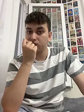 imjustaboyy1 online show from 06/04/26, 04:11