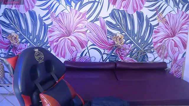 Jenni arango  online show from 06/18/26, 01:05