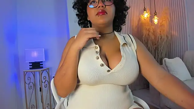 Snapshot of Kristal_donne chatting on 05/28/26, 12:22 Kristal donne online show from 05/28/26, 12:22